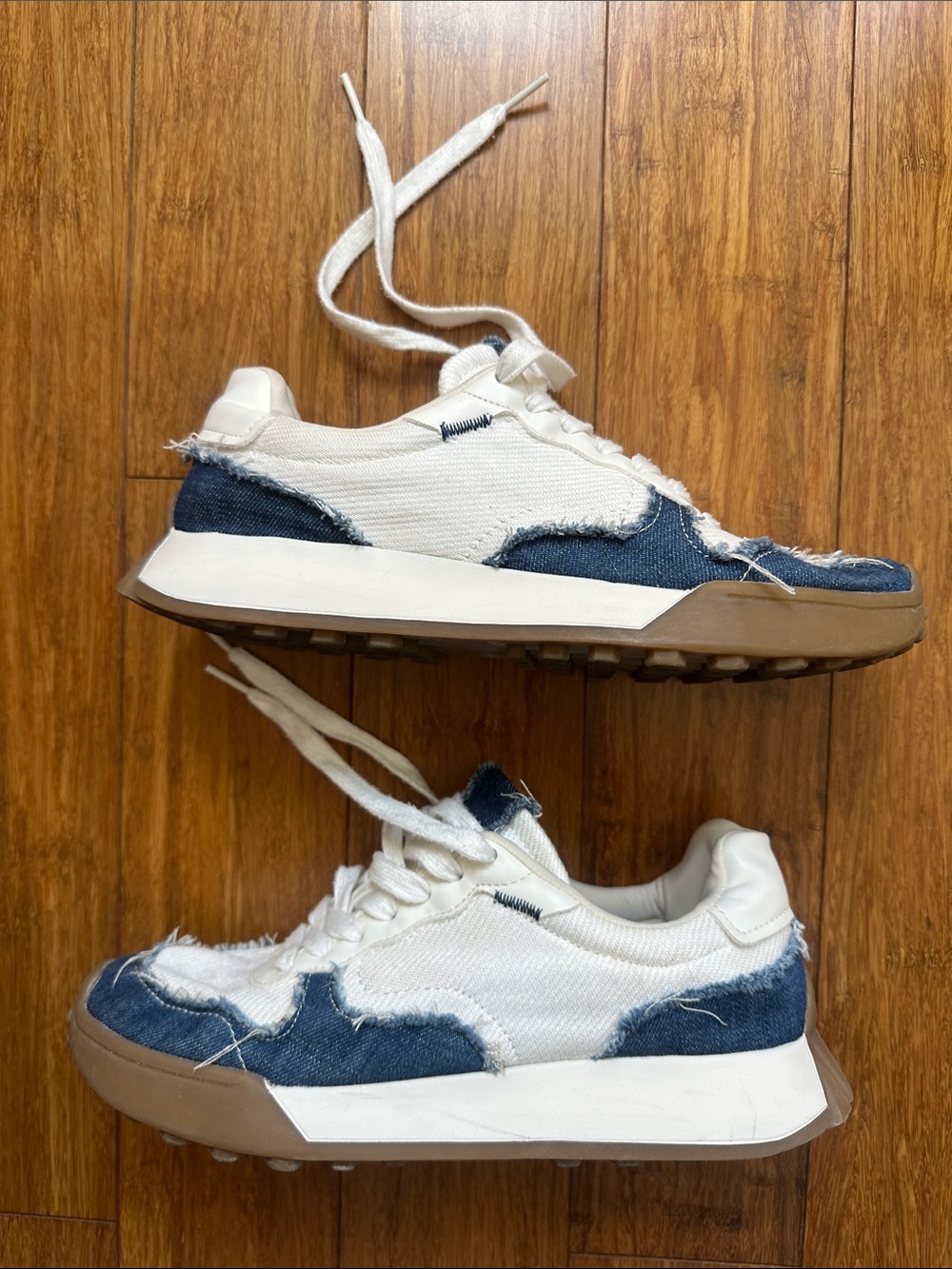 Zara White & Denim Blue Kids Sneakers. Size 9/39